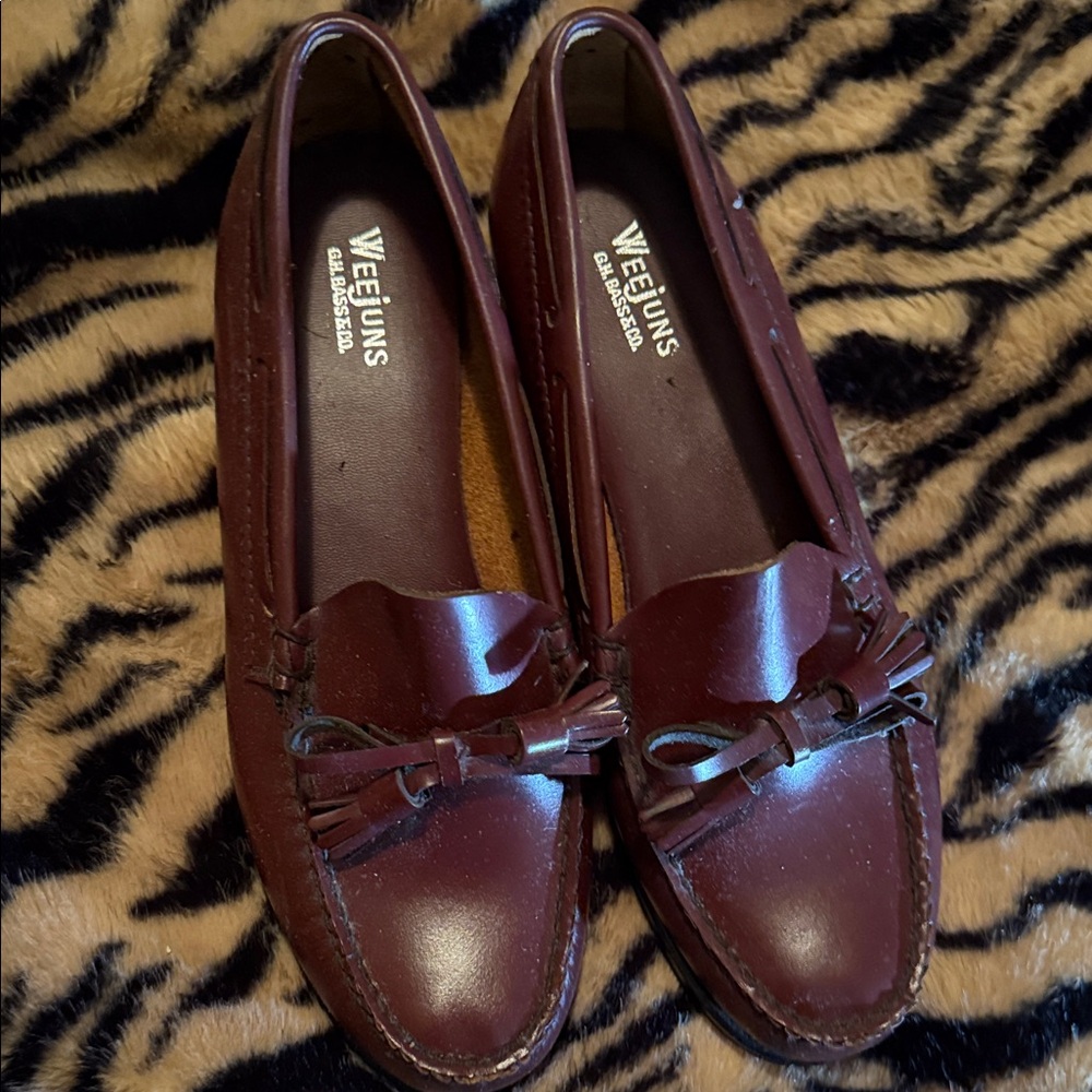 Weejuns Men's Brown Leather Loafers